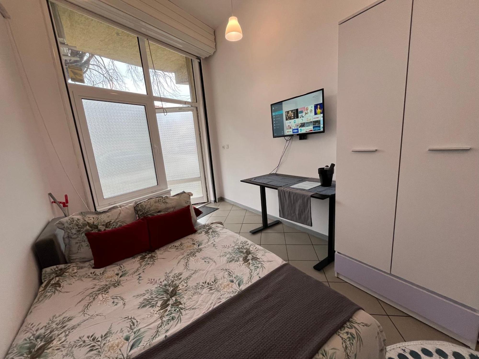 Ferienwohnung Dream House2 Warna Exterior foto
